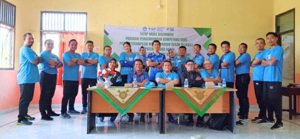 Penutupan Kegiatan Tatap Muka Diseminasi Program Pengembangan Kompetensi Guru pada Keterampilan Menggerakkan Rekan Sejawat