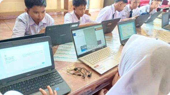 SMP Negeri 3 Kelapa Gelar Uji Kemahiran Berbahasa Indonesia (UKBI) Adaptif Merdeka