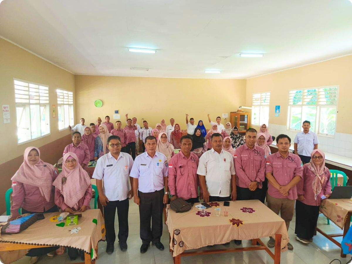 Plt. Kadisdikpora Bangka Barat Hadiri Rapat MKKS Evaluasi Awal Tahun Ajaran Baru