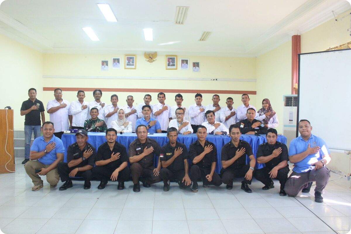 Disdikpora Bangka Barat Tingkatkan Kompetensi Satpam Sekolah Melalui Pelatihan Refreshment